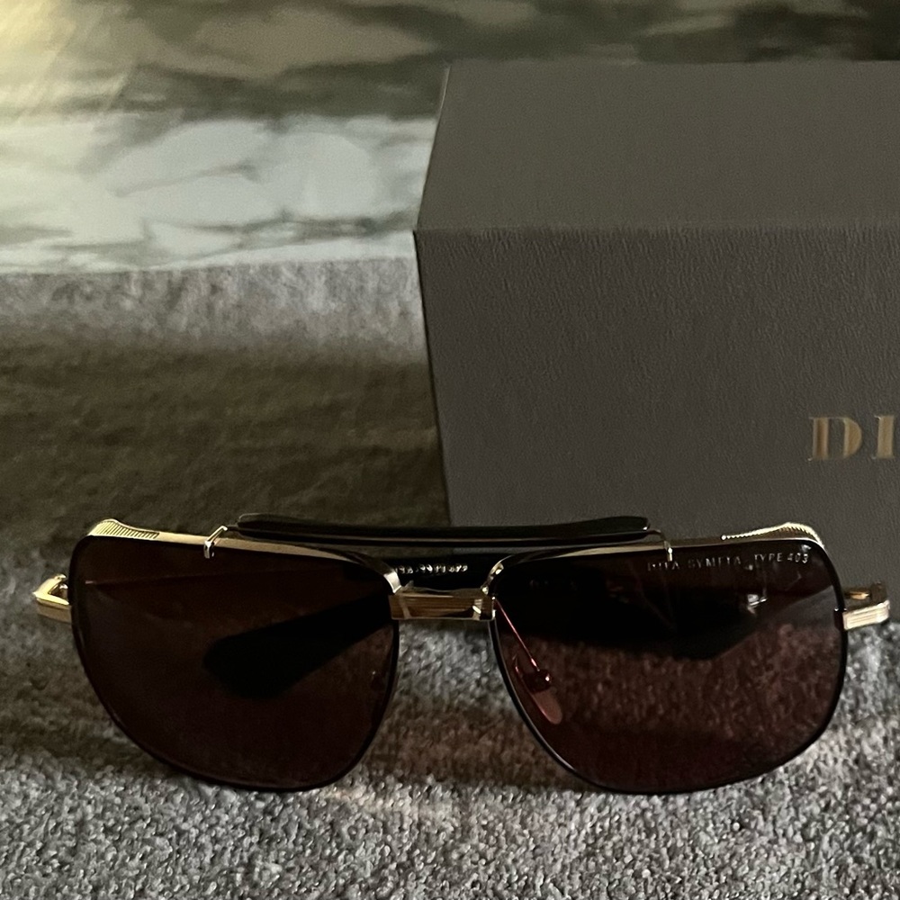 Dita, one size,